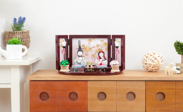 雛人形は必要? 子どもにだけ必要? 何歳まで必要?